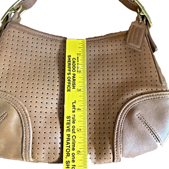 Vintage Coach Legacy Court‎ 9217 Perforated Leather Hobo Shoulder Bag Purse - Picture 6 of 15
